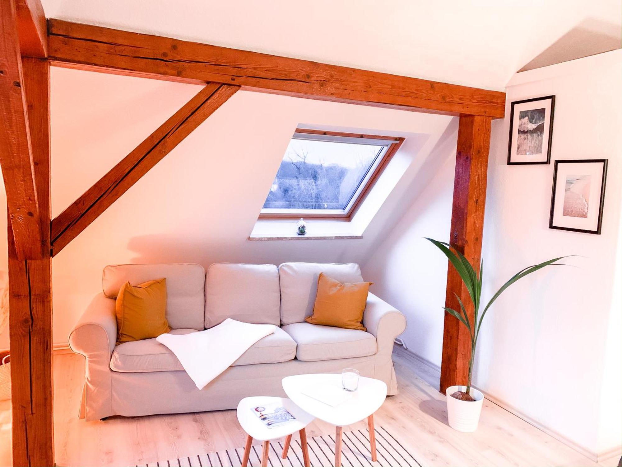 Stilvolle Dachgeschosswohnung In Duesternbrook Kiel Exterior foto